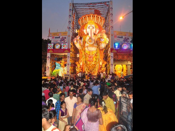  గణేష్ నిమజ్జనం