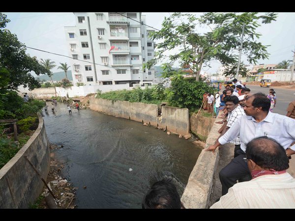 జల్లెడ పట్టారు...