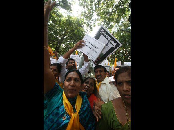  టిఆర్‌ఎస్ ప్రభుత్వం విఫలమైందని ప్రతిపక్ష ఆరోపణ