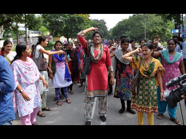 ఓయులో ఉద్రిక్తం ఓయులో ఉద్రిక్తం