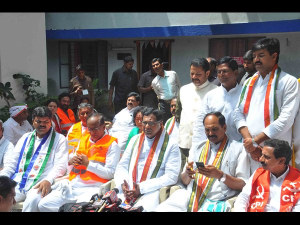 విపక్షాల ఆందోళన