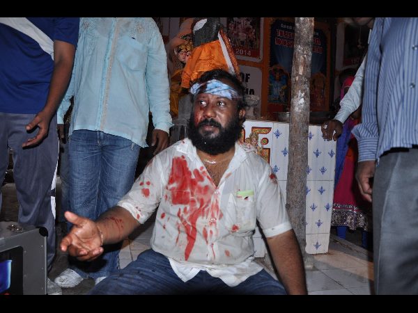 ఖైరతాబాద్ లడ్డూ కోసం ఎగబడిన జనం