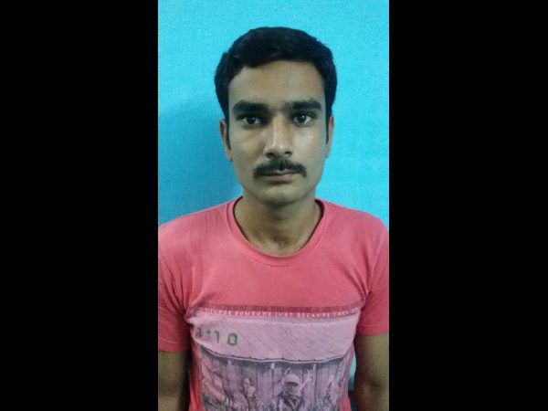 సయ్యద్, రషీద్ బైక్‌లపై..