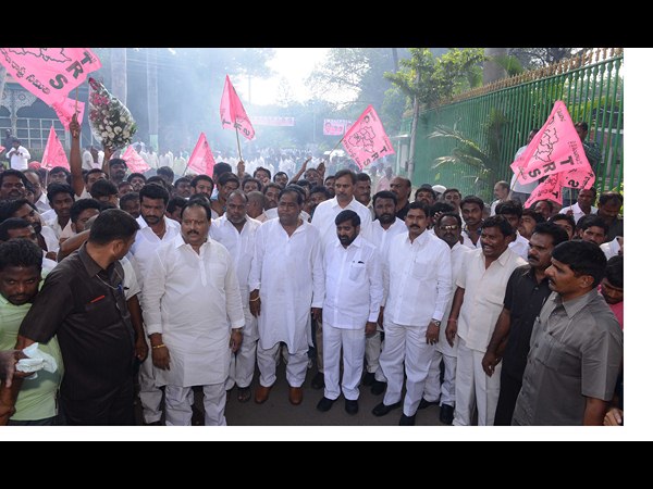 విద్యాసాగర్‌కు అభినందనలు