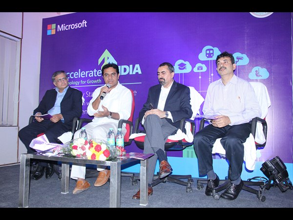 మైక్రోసాఫ్ట్.. స్మార్ట్ సిటీ స్టార్టప్ కాంక్లేవ్