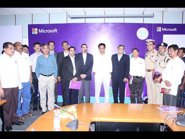 మైక్రోసాఫ్ట్.. స్మార్ట్ సిటీ స్టార్టప్ కాంక్లేవ్