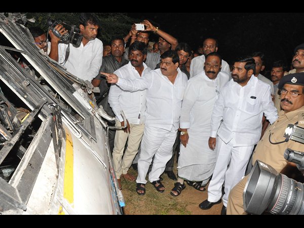 నల్గొండ ప్రమాదం