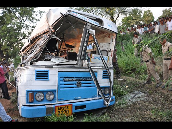 నల్గొండ ప్రమాదం