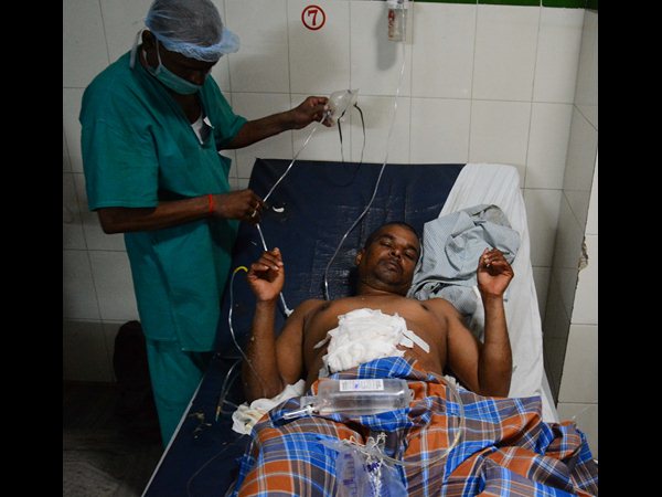  Persons attacked by unknown persons in banjara hills road number 12