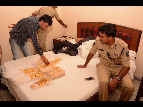 నాకాబందీ