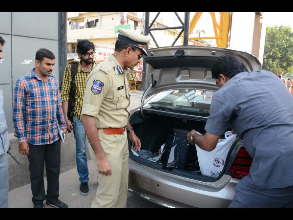 నాకాబందీ