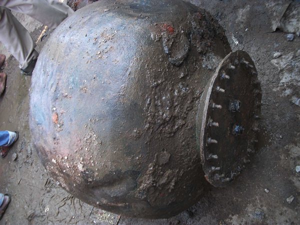 Centuries old vessels discovered during digging in Gadwal