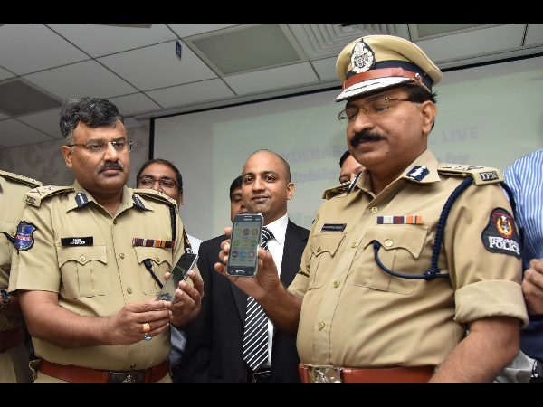 ‘హైదరాబాద్ ట్రాఫిక్ లైవ్'