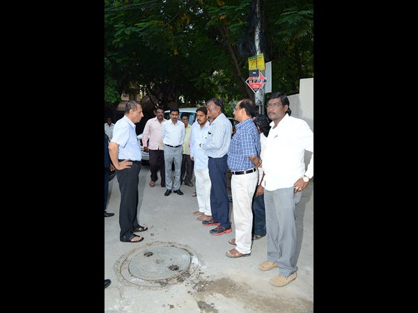 గవర్నర్ పరిశీలన