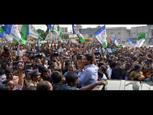 వైయస్ జగన్