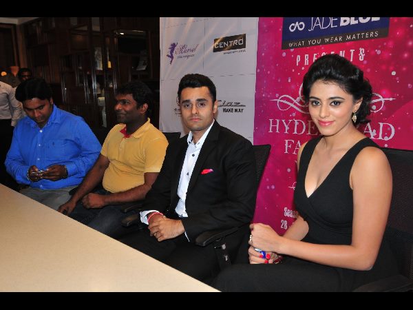 కర్టెన్ రైజర్