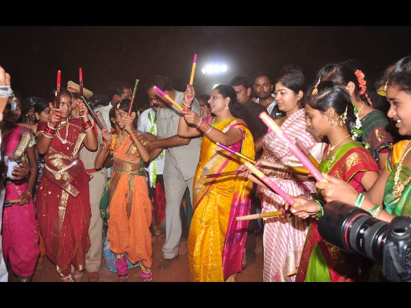 బతుకమ్మ సంబరాలు