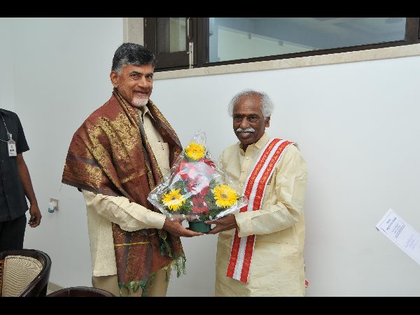బాబు - దత్తన్న బాబు - దత్తన్న
