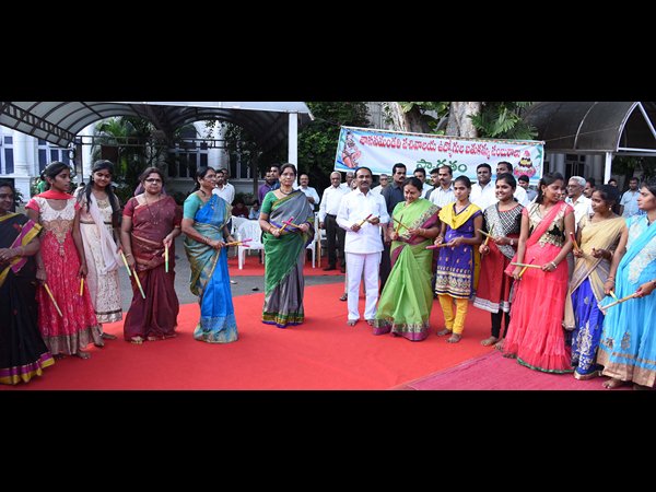 బతుకమ్మ వేడుకలు