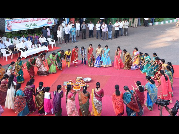 బతుకమ్మ వేడుకలు