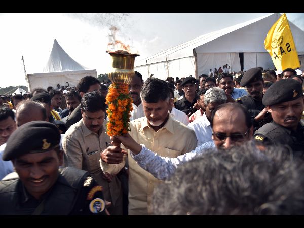 అమరావతి ఏర్పాట్లు