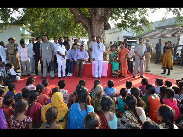 కెసిఆర్