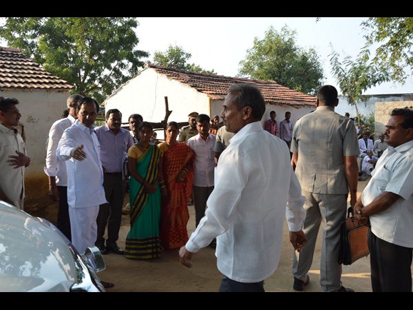 కెసిఆర్