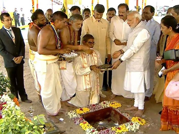 Live: PM Modi to lay foundation for Andhra Pradesh's new capital Amaravati
