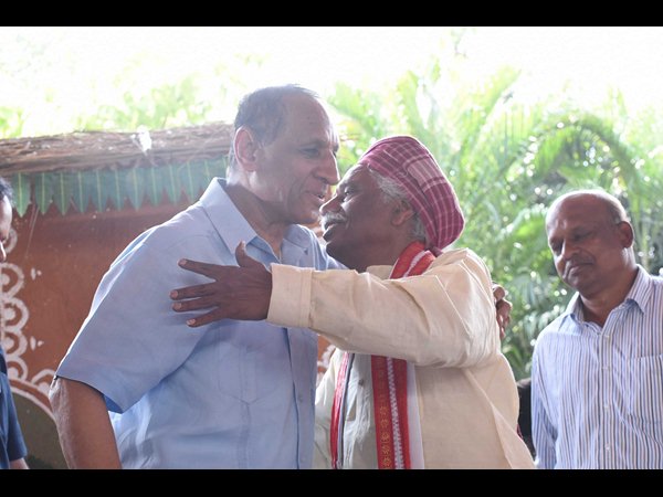 దత్తన్న అలయ్ బలయ్: ఇద్దరు చంద్రులు మళ్లీ కలుస్తారా?