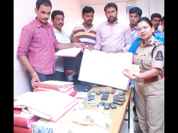 5వేల మంది యవతులపై వలవేసిన కామ పిశాచి ఇతడే