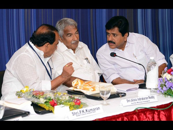 శబరిమలైలో తెలంగాణ భవన్‌కు 5ఎకరాల భూమి