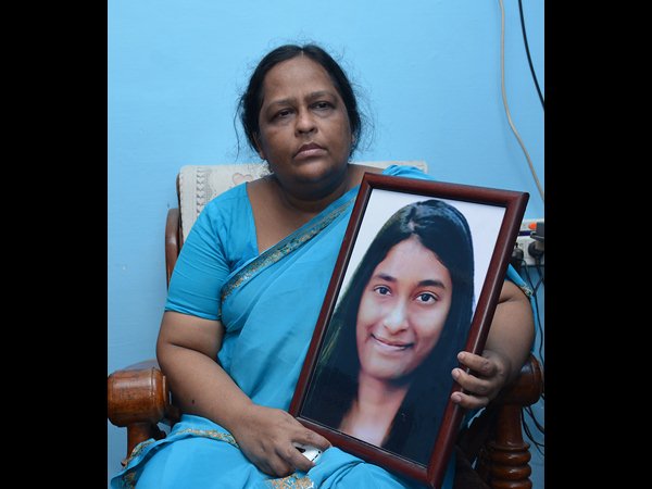 స్నేహితుల్లాగా ఉండేవాళ్లం..