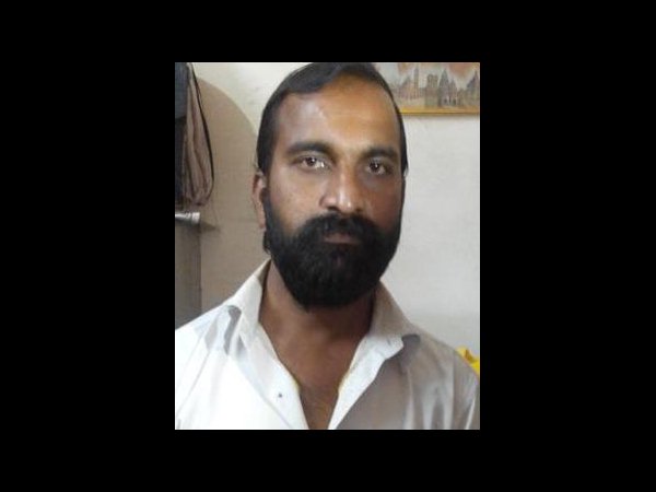 ఇలా గడ్డం పెంచాడు..