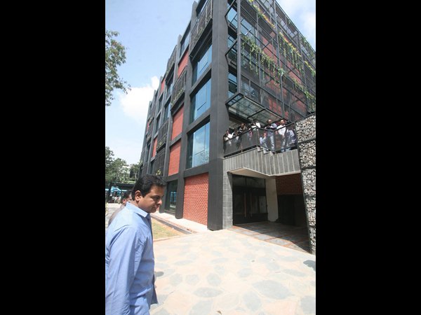 టి హబ్-కెటిఆర్