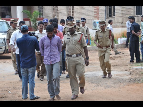 అక్రమ సంబంధమే హత్యకు కారణం