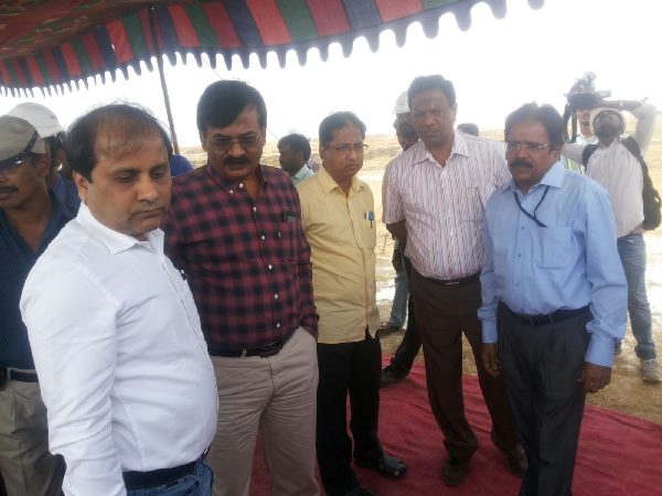 Bhattacharya praises Telangana water grid project