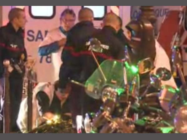 Paris attacks: At least 153 killed in gunfire and blasts, French officials say