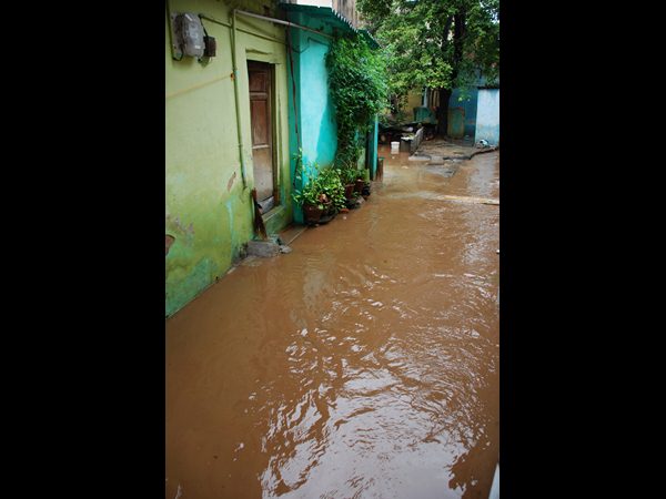 భారీ వర్షం