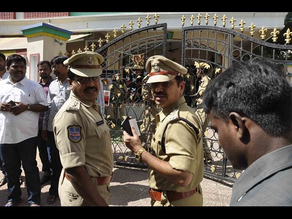 చిన్నారి మృతి ఘటన