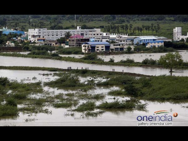 అందకారంలో