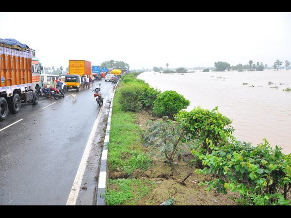 భారీ వర్షాలు