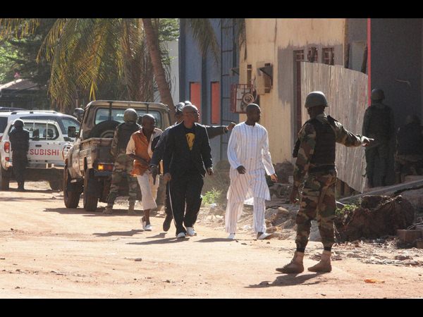  ఉగ్రవాదులు