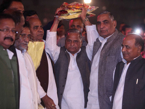 ములాయం పుట్టిన రోజు వేడుకలు 