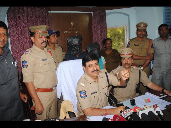 ముంబై నుంచి ఇలా..