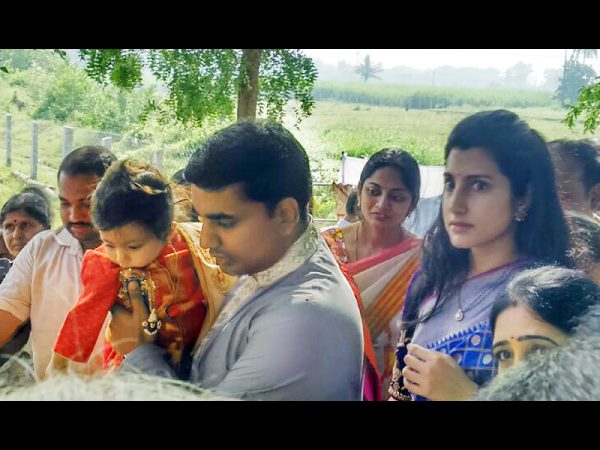 లోకేష్ దంపతులు