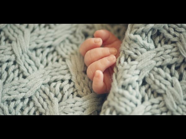 South African mother tries to sell her baby for $380 online South African mother tries to sell her baby for $380 online