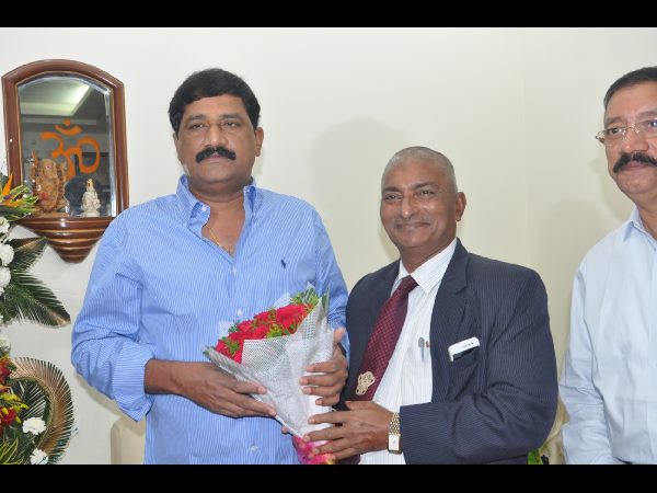 ఘనంగా మంత్రి గంటా జన్మదిన వేడుకలు ఘనంగా మంత్రి గంటా జన్మదిన వేడుకలు