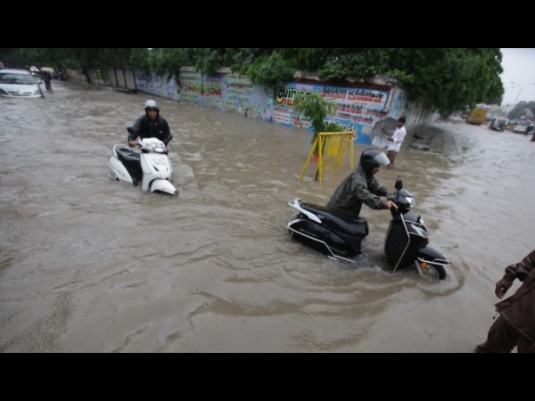 ఏమీ చెయ్యలేని పరిస్థితి