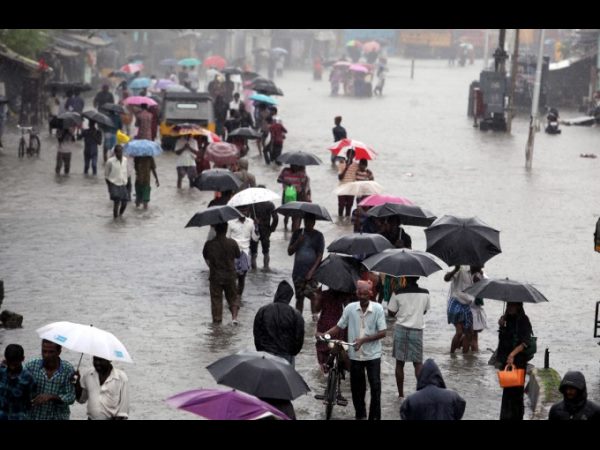 700 మంది సిబ్బంది