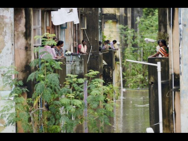 అధికారుల అగచాట్లు